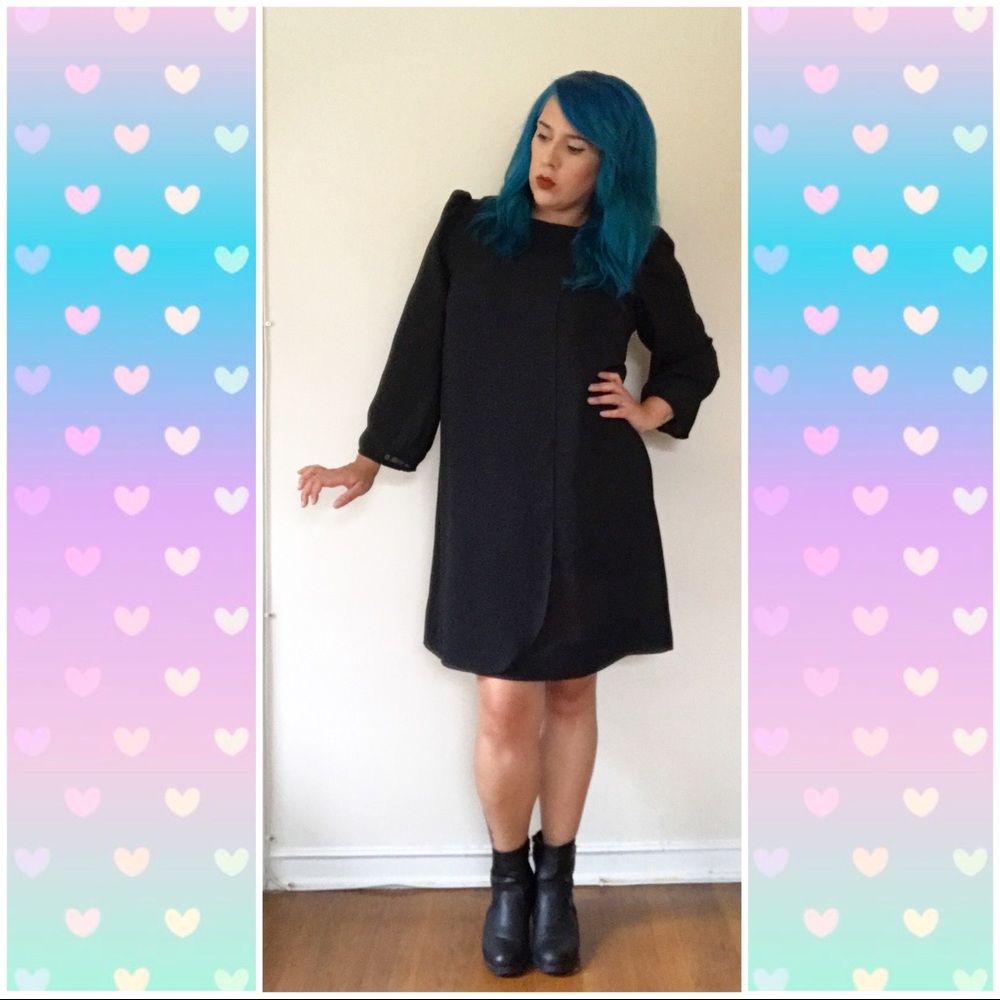 TABBYofCA Black Sheer Shift Dress w/Button Detail